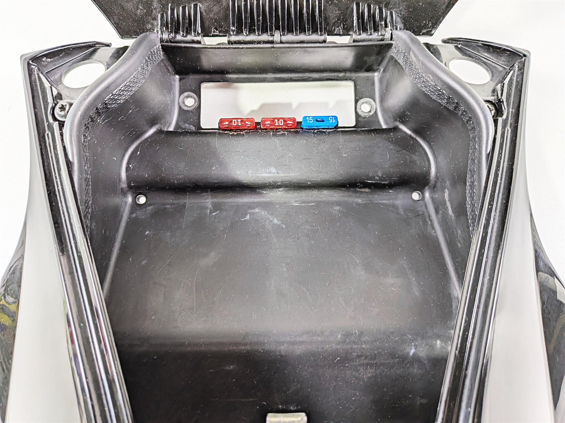 2005 KTM 950 LC8 Adventure Upper Center Tank Cover Fairing Storage 60007019000 {{ shop.shopifyCountryName }} - Mototech271