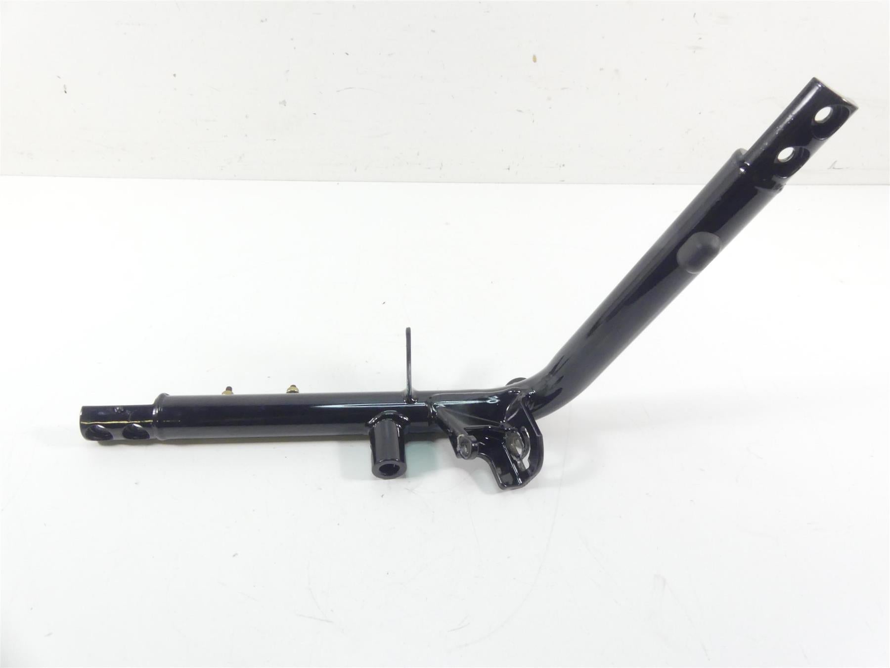 2006 Harley VRSCD Night Rod Front Left Frame Downtube Lower Rail 47987-05BK {{ shop.shopifyCountryName }} - Mototech271
