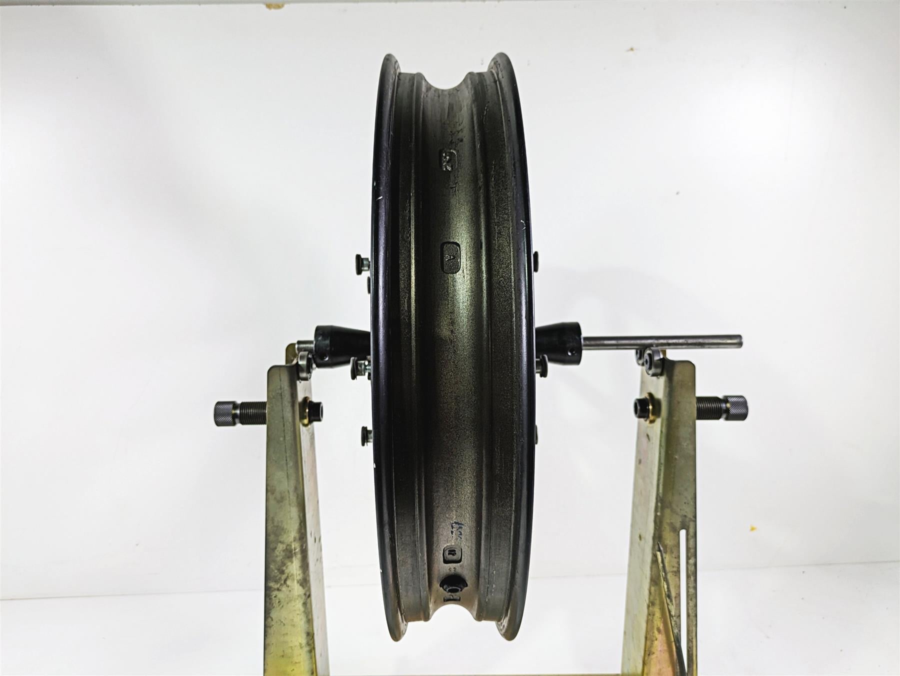 2013 Harley VRSCDX Night Rod Sp Front Wheel Rim 19x3 43300072 {{ shop.shopifyCountryName }} - Mototech271
