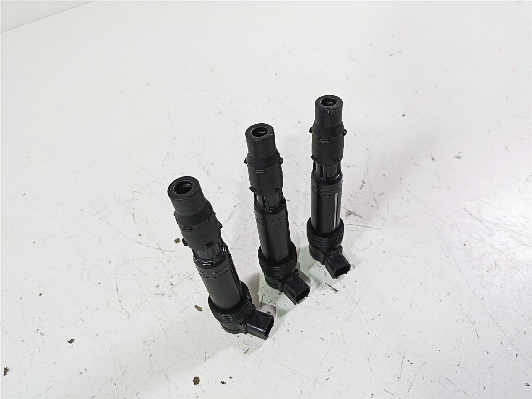 2023 Triumph Street Triple 765 RS Ignition Coils Stick Coil Set T1291504 {{ shop.shopifyCountryName }} - Mototech271