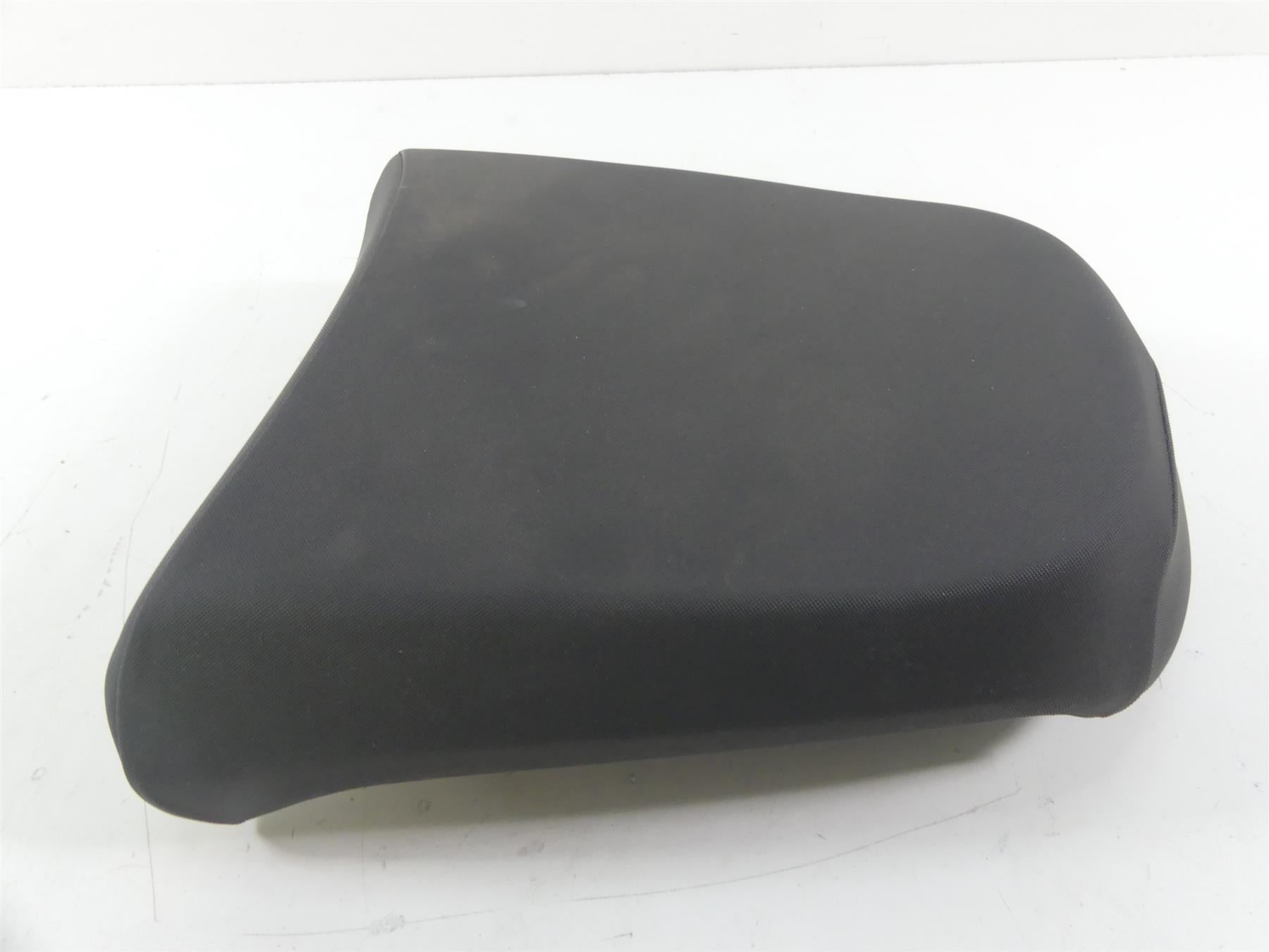 2009 BMW R1200GS K25 Rear Passenger Pillion Saddle Seat - Nice! 52537667726 {{ shop.shopifyCountryName }} - Mototech271