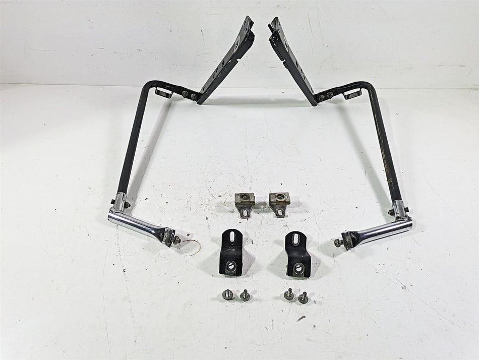 2003 Harley Touring FLHTCUI 100TH E-Glide Saddlebag Guard Set - Read 49172-97 {{ shop.shopifyCountryName }} - Mototech271