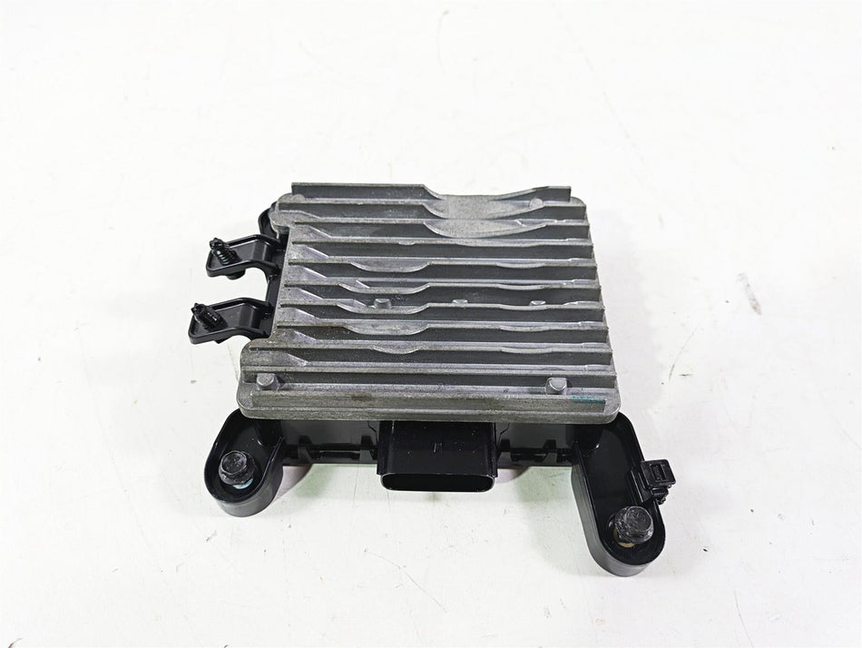 2018 Indian Chieftain Limited Front Amplifier Amp Radio Stereo 4015979 {{ shop.shopifyCountryName }} - Mototech271
