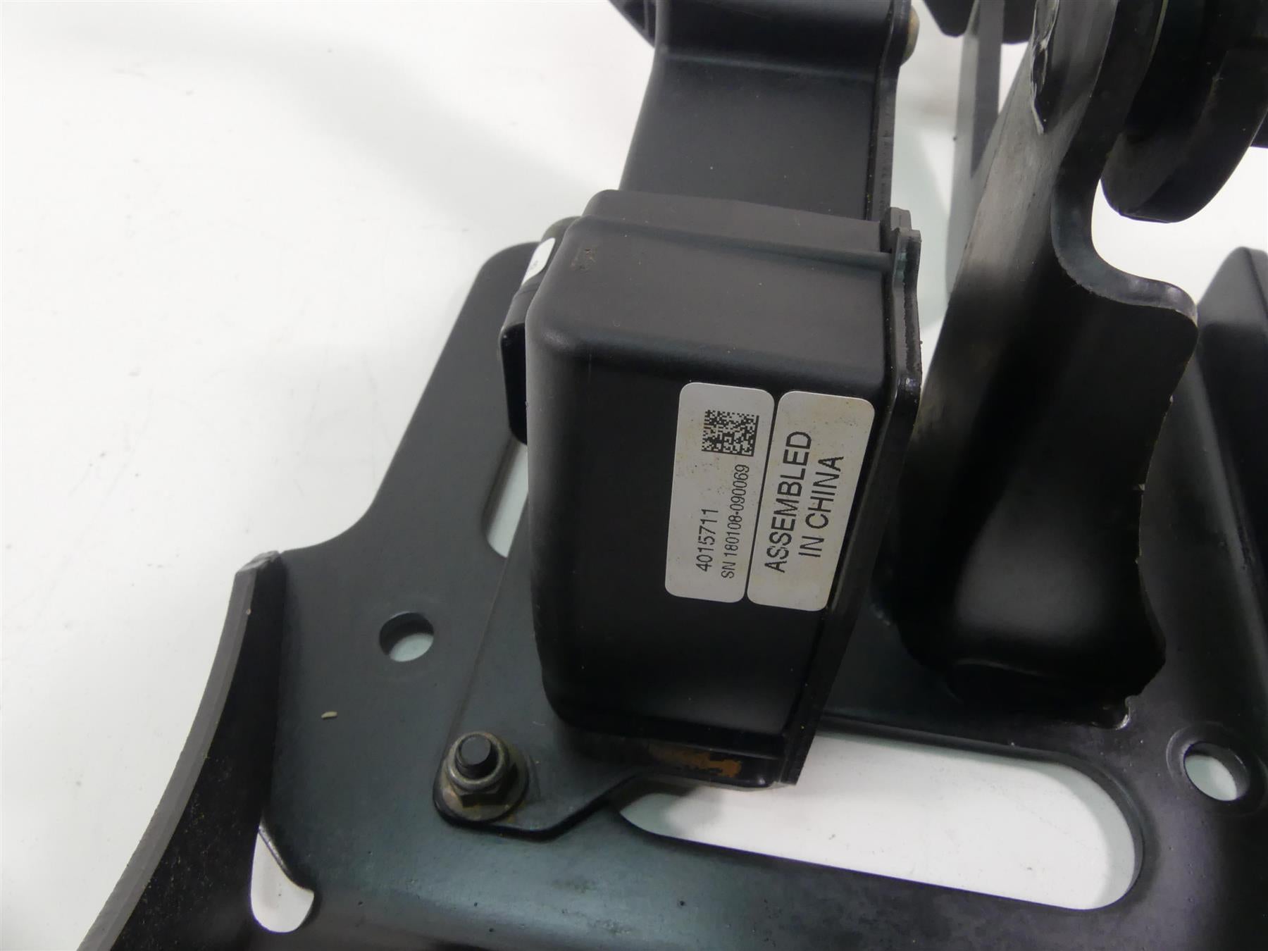 2018 Polaris General 1000 EPS Accelerator & Brake Pedal + Mount 1021772 1021765 {{ shop.shopifyCountryName }} - Mototech271