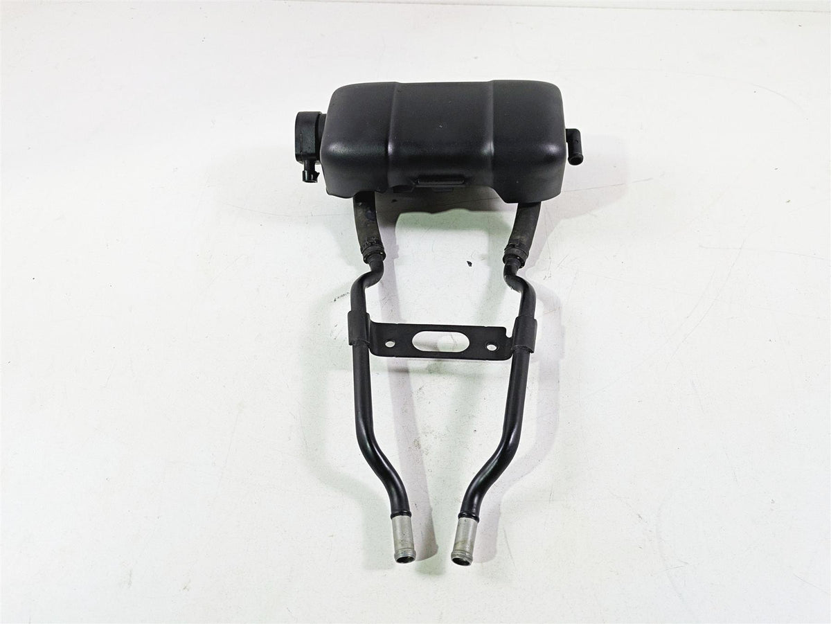 2015 Harley Touring FLHTKL Electra Glide Water Pump + Mount & Cover 26800107 {{ shop.shopifyCountryName }} - Mototech271