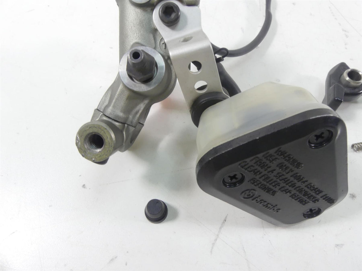2013 Ducati Streetfighter 848 Brembo Radial Clutch Master Cylinder 63040483A {{ shop.shopifyCountryName }} - Mototech271