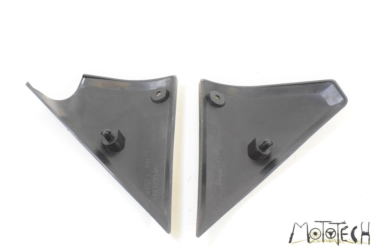 2001 Suzuki VZ800 Marauder Frame Neck Filler Cover Fairing Set 47521-48E00 {{ shop.shopifyCountryName }} - Mototech271