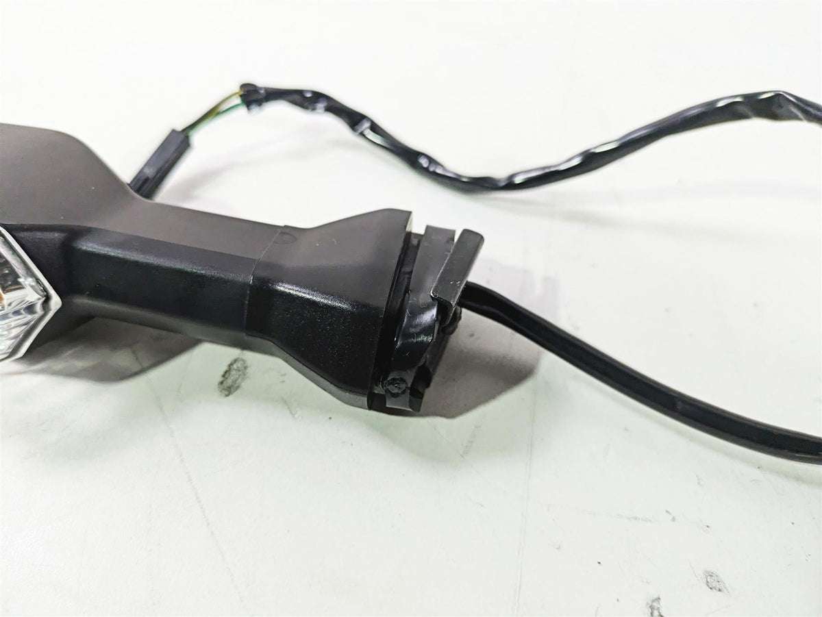 2022 Kawasaki ZR900RS Cafe Front Blinker Turn Signal Set 23037-0537 23037-0538 {{ shop.shopifyCountryName }} - Mototech271