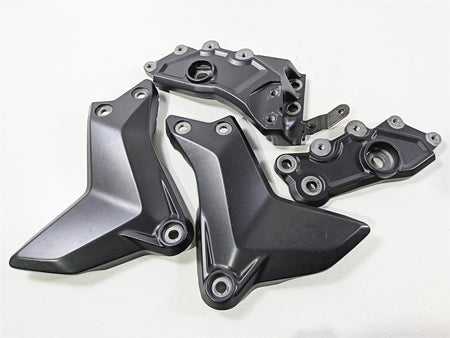 2025 Yamaha YZF R7 Side Frame Foot Peg Mount Cover Set BEB-274A4-00 BEB-274A3-00 {{ shop.shopifyCountryName }} - Mototech271