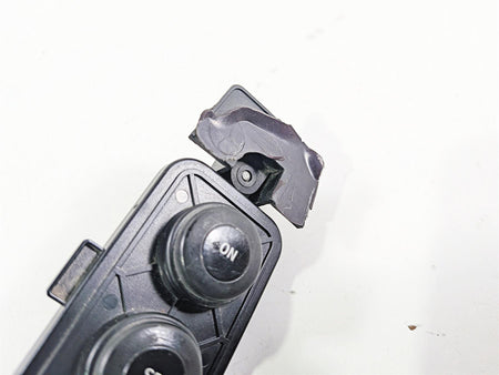 2016 BMW R1200RT RT RTW K52 Radio Audio Side Button Knob Set 65147727885 {{ shop.shopifyCountryName }} - Mototech271