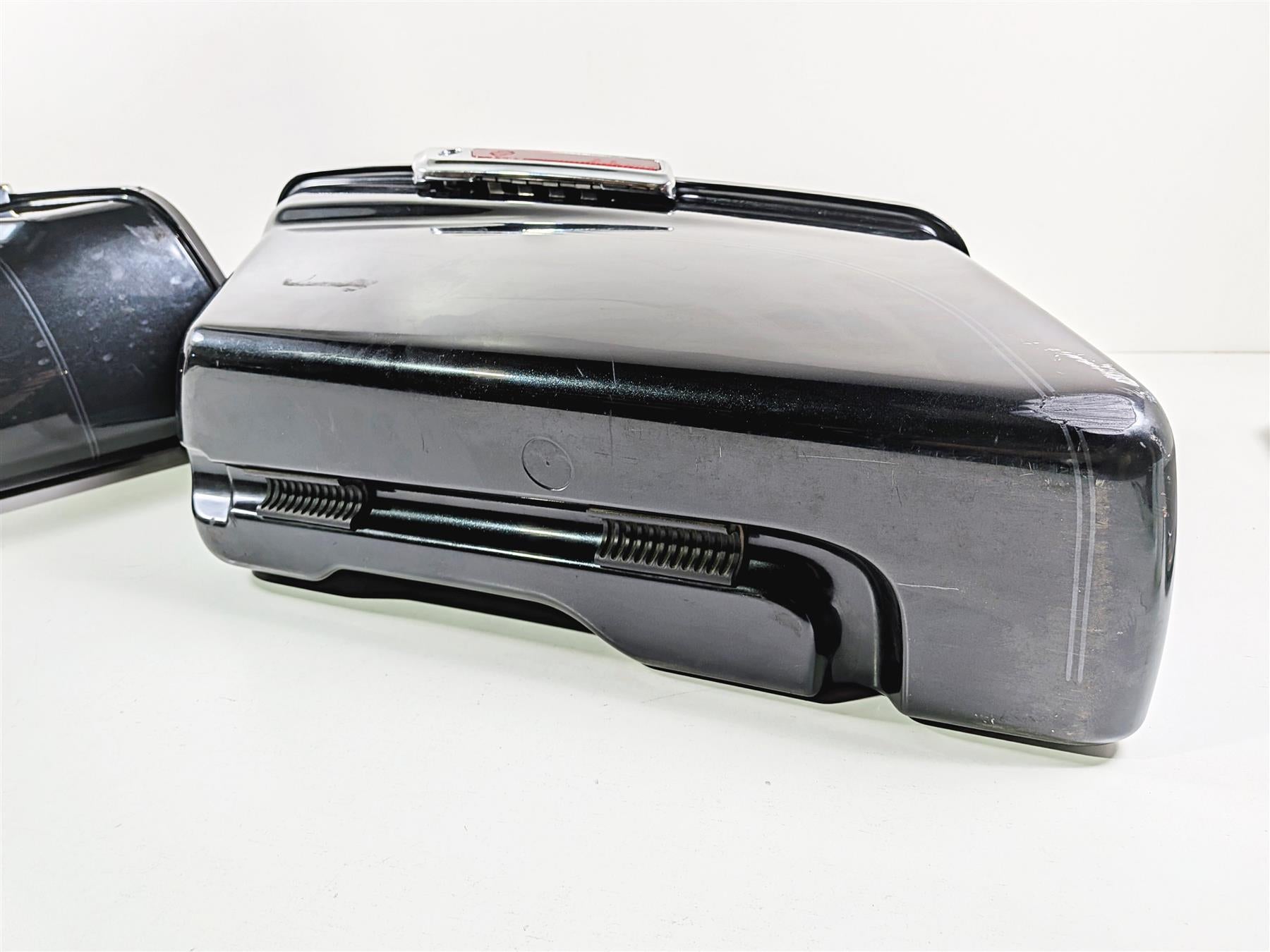 2018 Harley Touring FLHTCU Electra Glide Saddlebag Saddle Bag Set 90200412-Mototech271