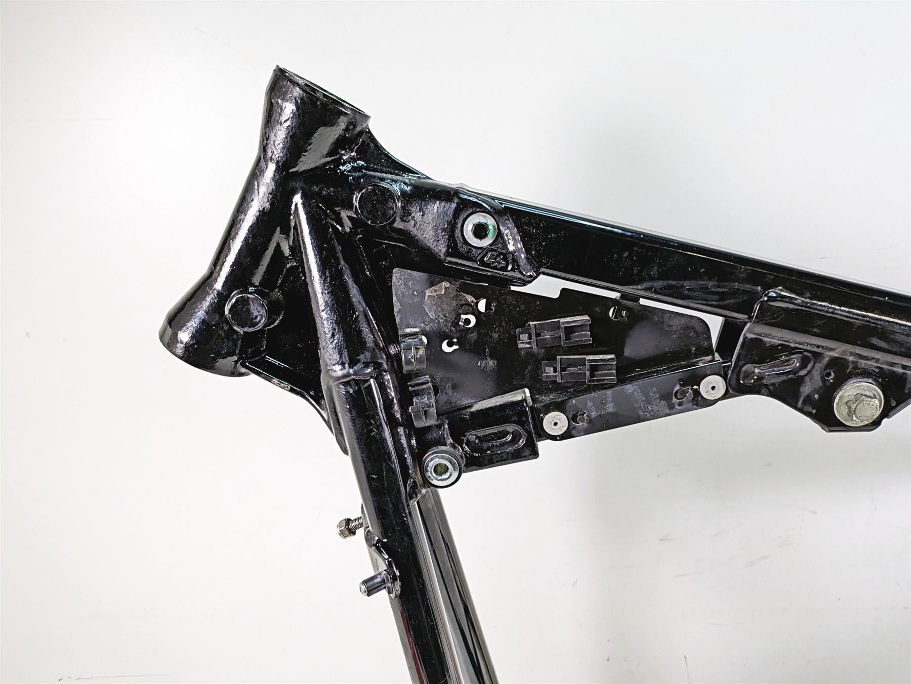 2006 Harley FLSTI Softail Heritage Straight Main Frame Chassis With Clean Missouri Title 47008-00C {{ shop.shopifyCountryName }} - Mototech271