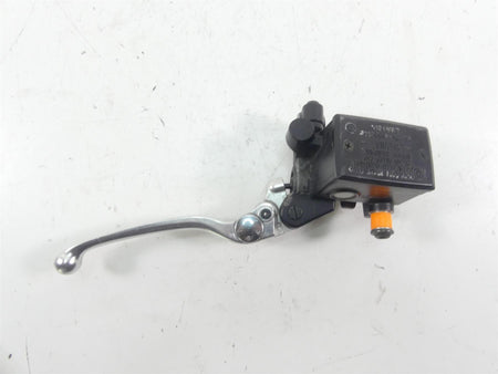 2008 Yamaha FZ1 Fazer Front Brake Master Cylinder 3C3-W2587-00-00 {{ shop.shopifyCountryName }} - Mototech271