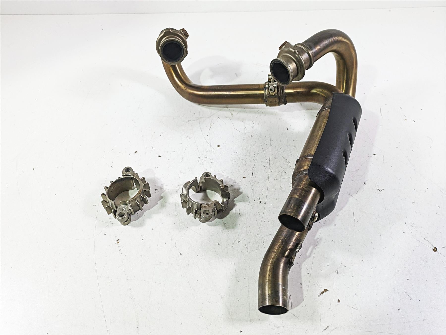 2020 Triumph Street Scrambler 900 Exhaust Header Manifold Set T2202952 {{ shop.shopifyCountryName }} - Mototech271