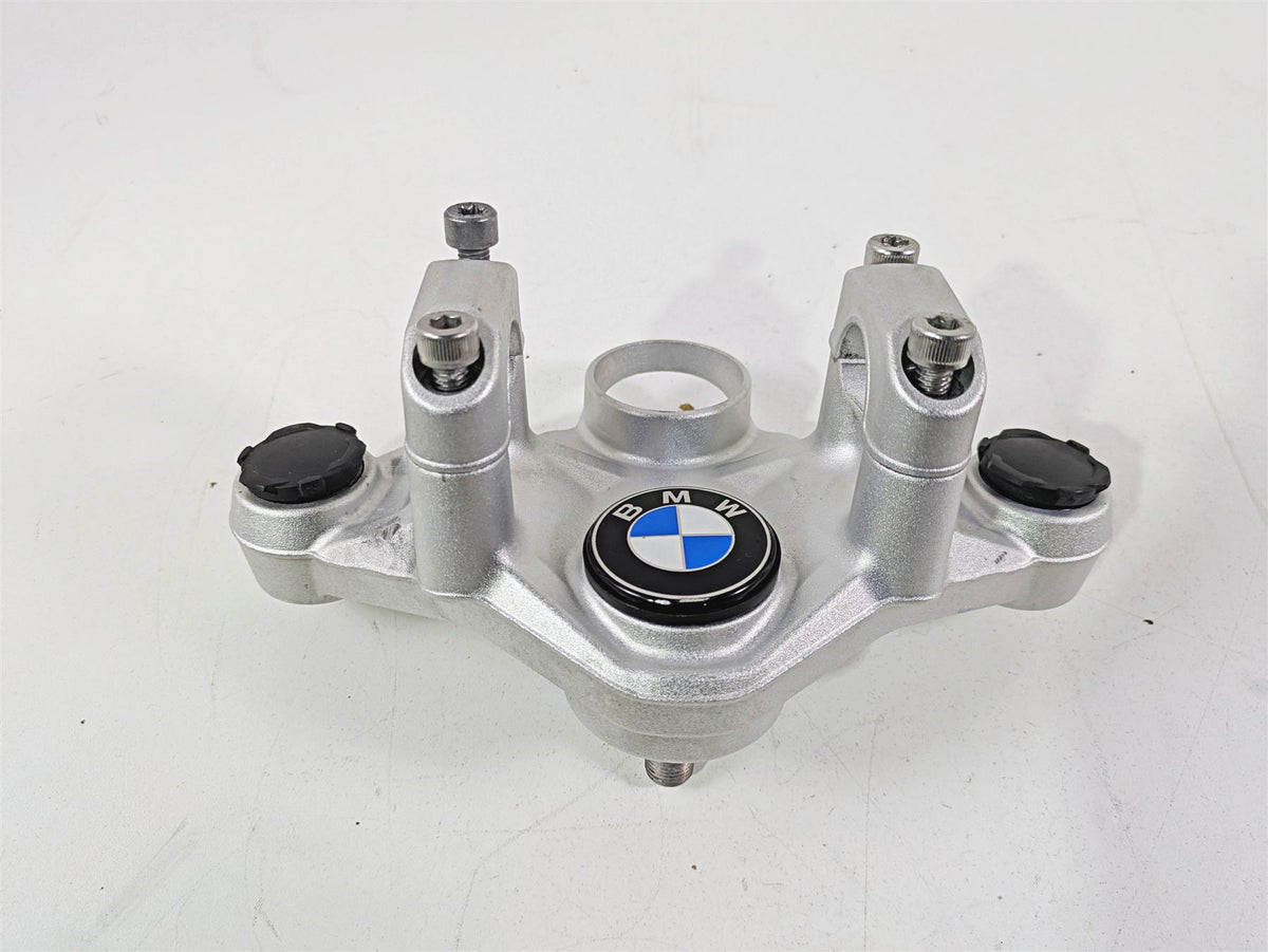 2017 BMW R1200 GS K50 Upper Triple Tree Steering Clamp 31428555849 {{ shop.shopifyCountryName }} - Mototech271