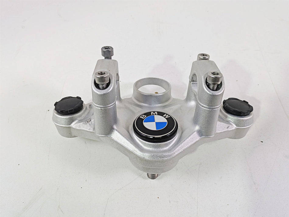 2017 BMW R1200 GS K50 Upper Triple Tree Steering Clamp 31428555849 {{ shop.shopifyCountryName }} - Mototech271