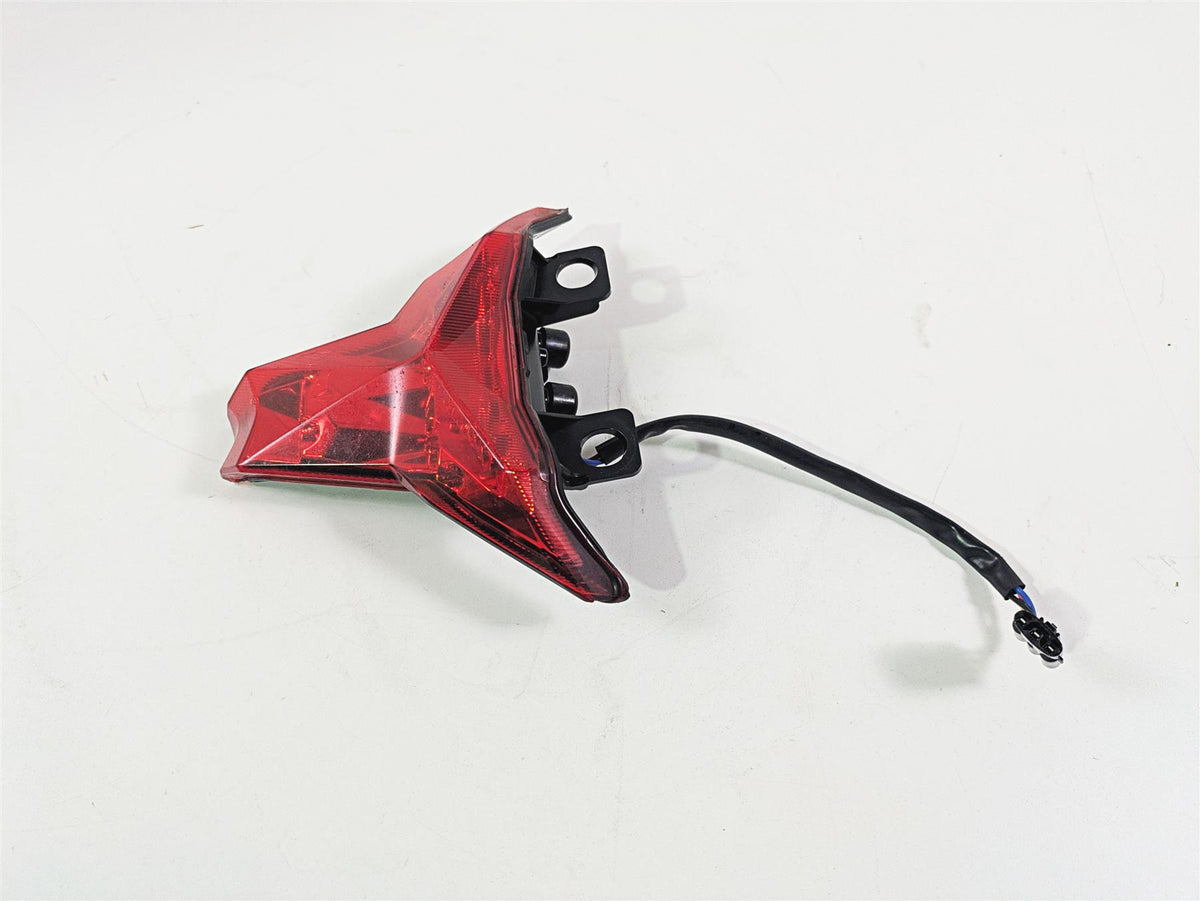 2016 Kawasaki ZX10R Ninja Rear Taillight Tail Lamp - Read 23025-0332 23025-0377 {{ shop.shopifyCountryName }} - Mototech271