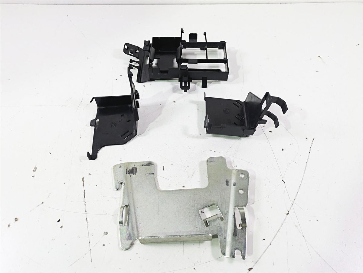 2012 Harley VRSCF Muscle V Rod Electrical Battery Holder Stay Set 70393-07 {{ shop.shopifyCountryName }} - Mototech271