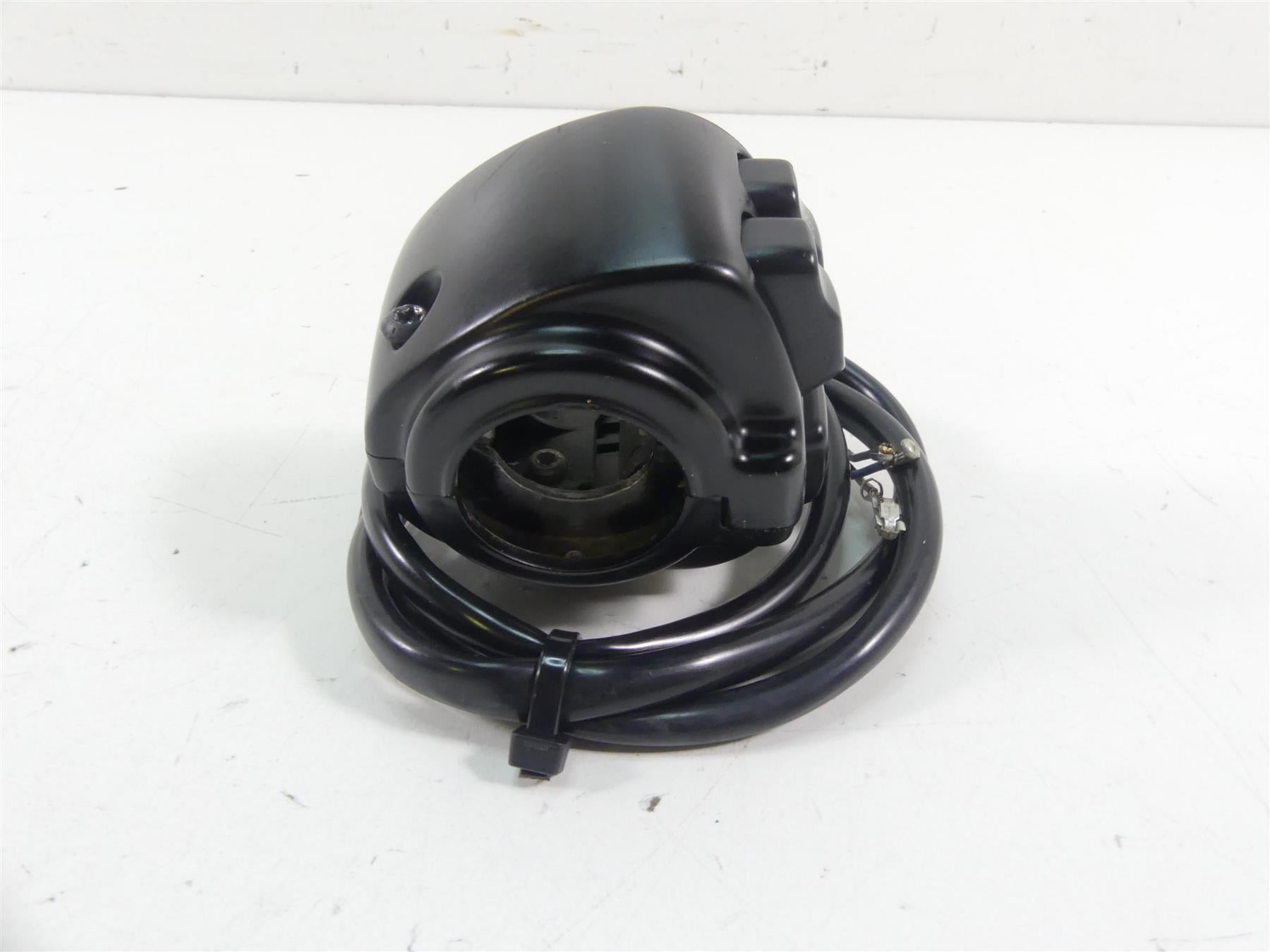 2015 Harley FXDF Dyna Fat Bob Left Turn Signal Control Switch - Read 72943-12A {{ shop.shopifyCountryName }} - Mototech271
