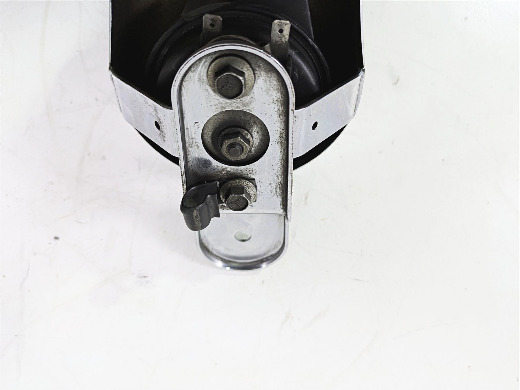 2010 Harley Touring FLHX Street Glide Horn & Chrome Cover 61300478A {{ shop.shopifyCountryName }} - Mototech271