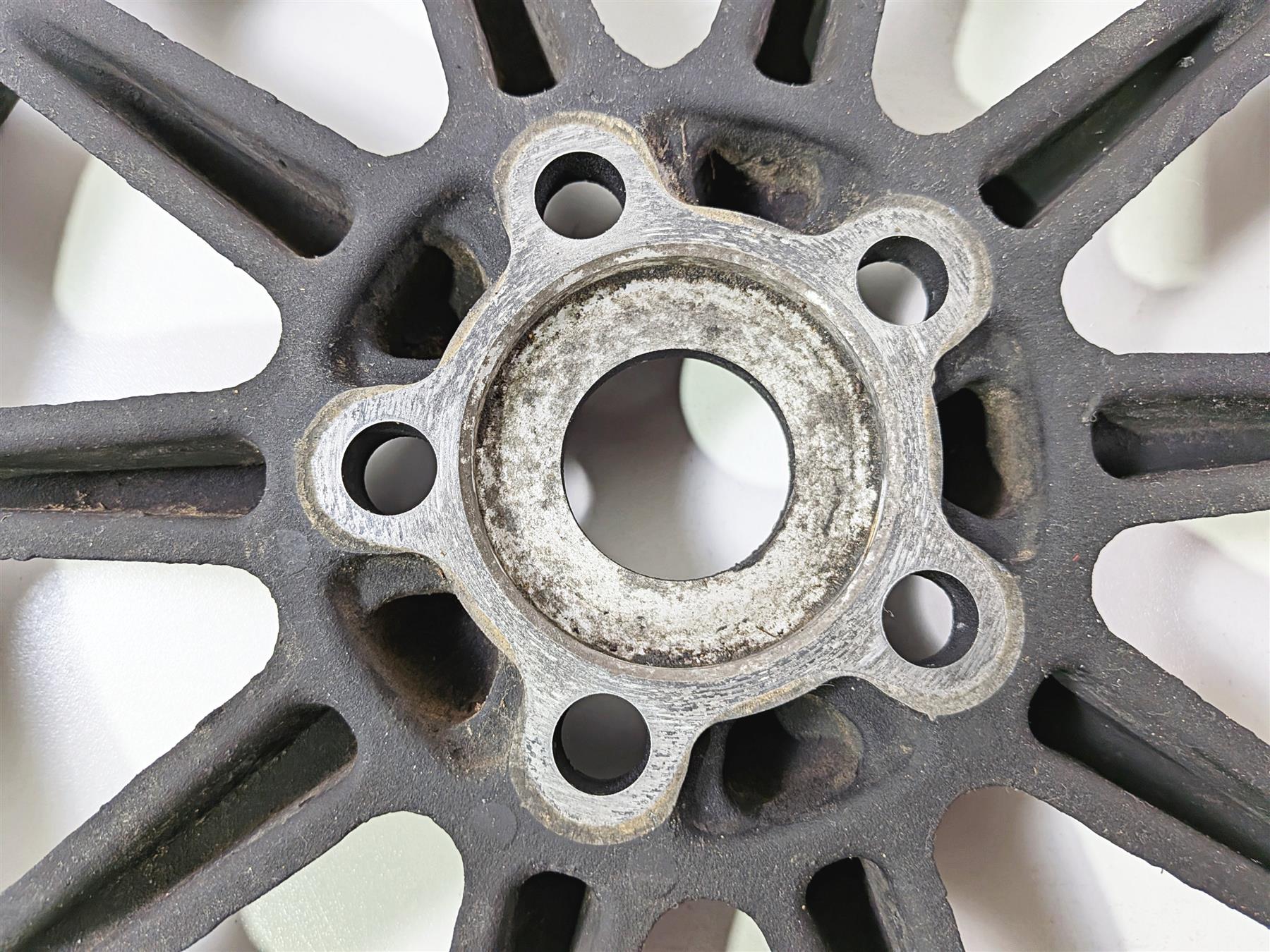 2016 Victory Cross Country Rear Drive Belt Pulley Sprocket 70T 1333369 {{ shop.shopifyCountryName }} - Mototech271