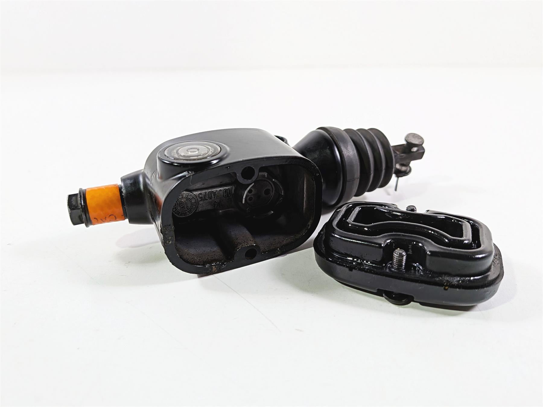 2016 Harley Touring FLHX Street Glide Rear Brake Master Cylinder 41700028A {{ shop.shopifyCountryName }} - Mototech271