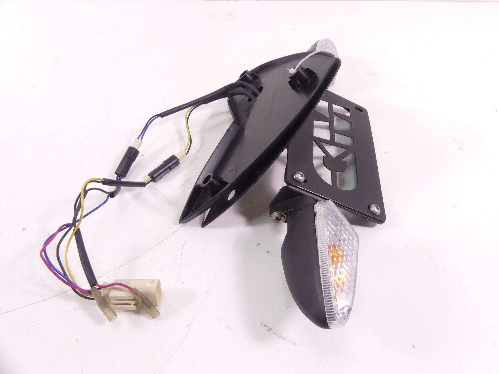 2014 BMW S1000RR K42 HP4 Fender Eliminator Rear Blinker License Plate Holder {{ shop.shopifyCountryName }} - Mototech271