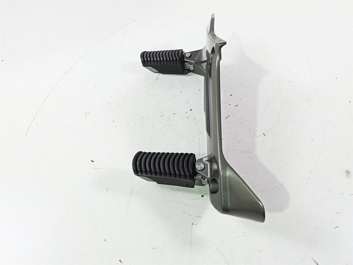 2015 BMW K1600 GT K48 Right Rider & Passenger Foot Peg 46717716014 46717727573 {{ shop.shopifyCountryName }} - Mototech271