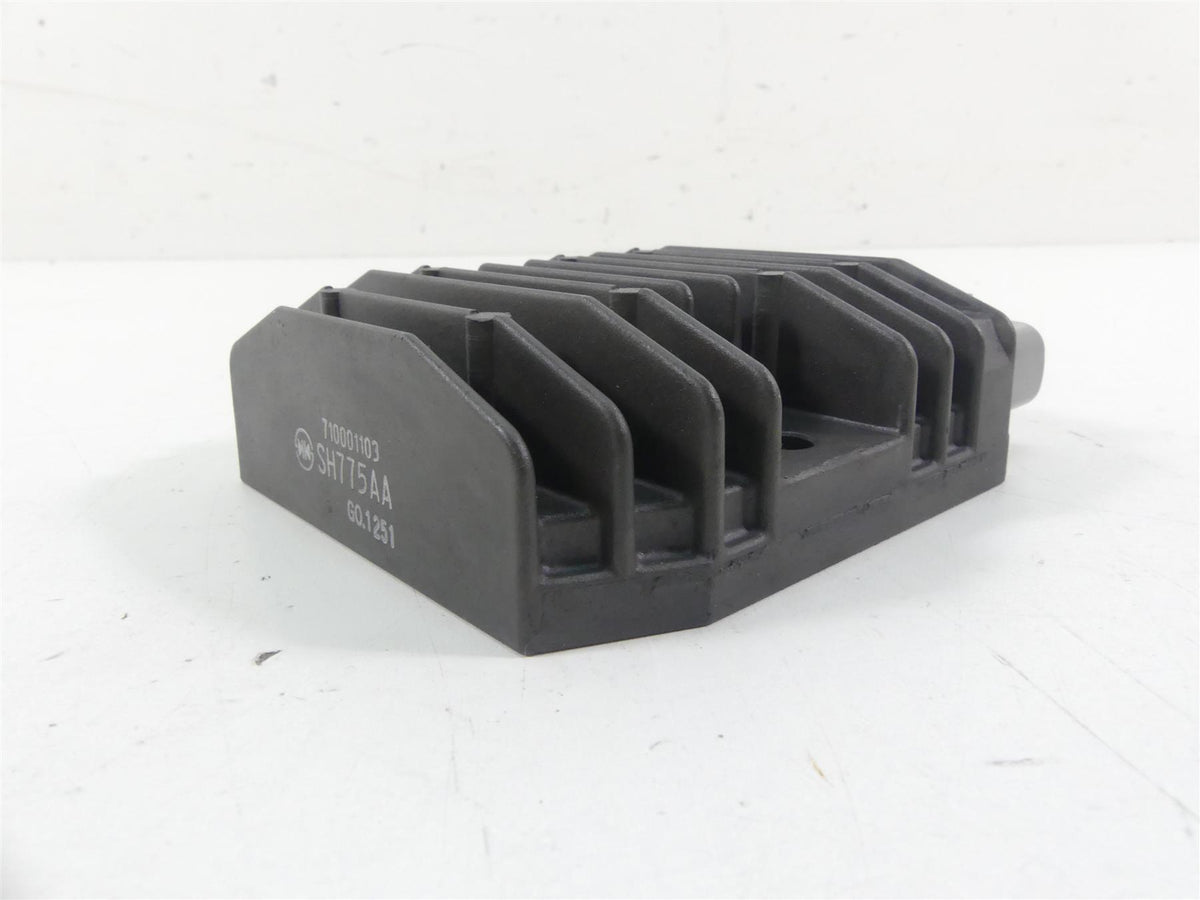2010 Sea-Doo 4-Tec GTX 215 Rectifier Voltage Regulator SH775AA 710001103 {{ shop.shopifyCountryName }} - Mototech271