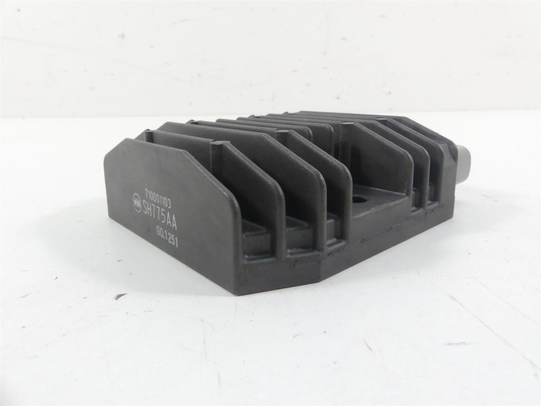 2010 Sea-Doo 4-Tec GTX 215 Rectifier Voltage Regulator SH775AA 710001103 {{ shop.shopifyCountryName }} - Mototech271