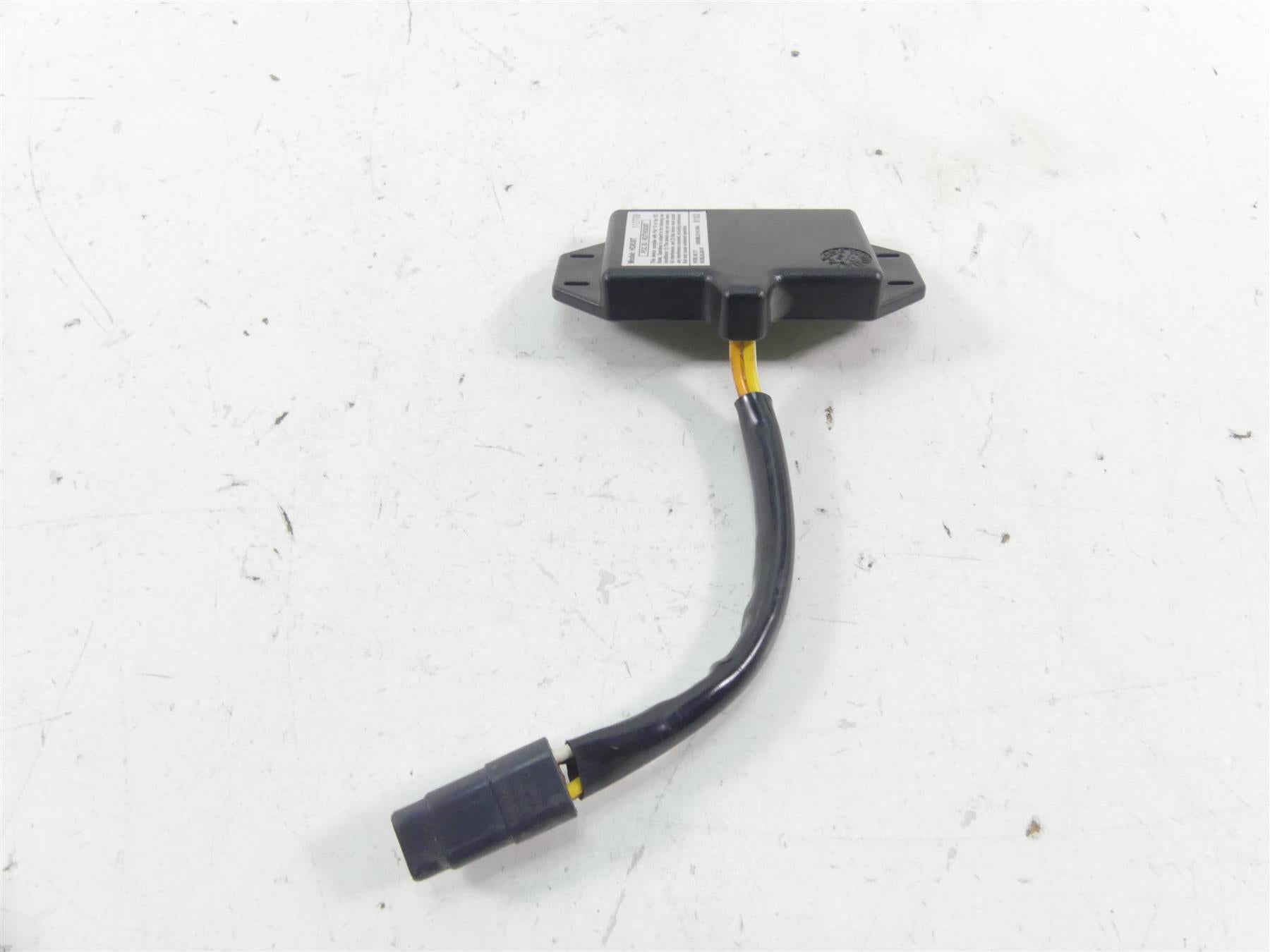 2005 Harley Touring CVO FLHTCSE Electra Glide Garage Door Transmitter 91574-04 {{ shop.shopifyCountryName }} - Mototech271