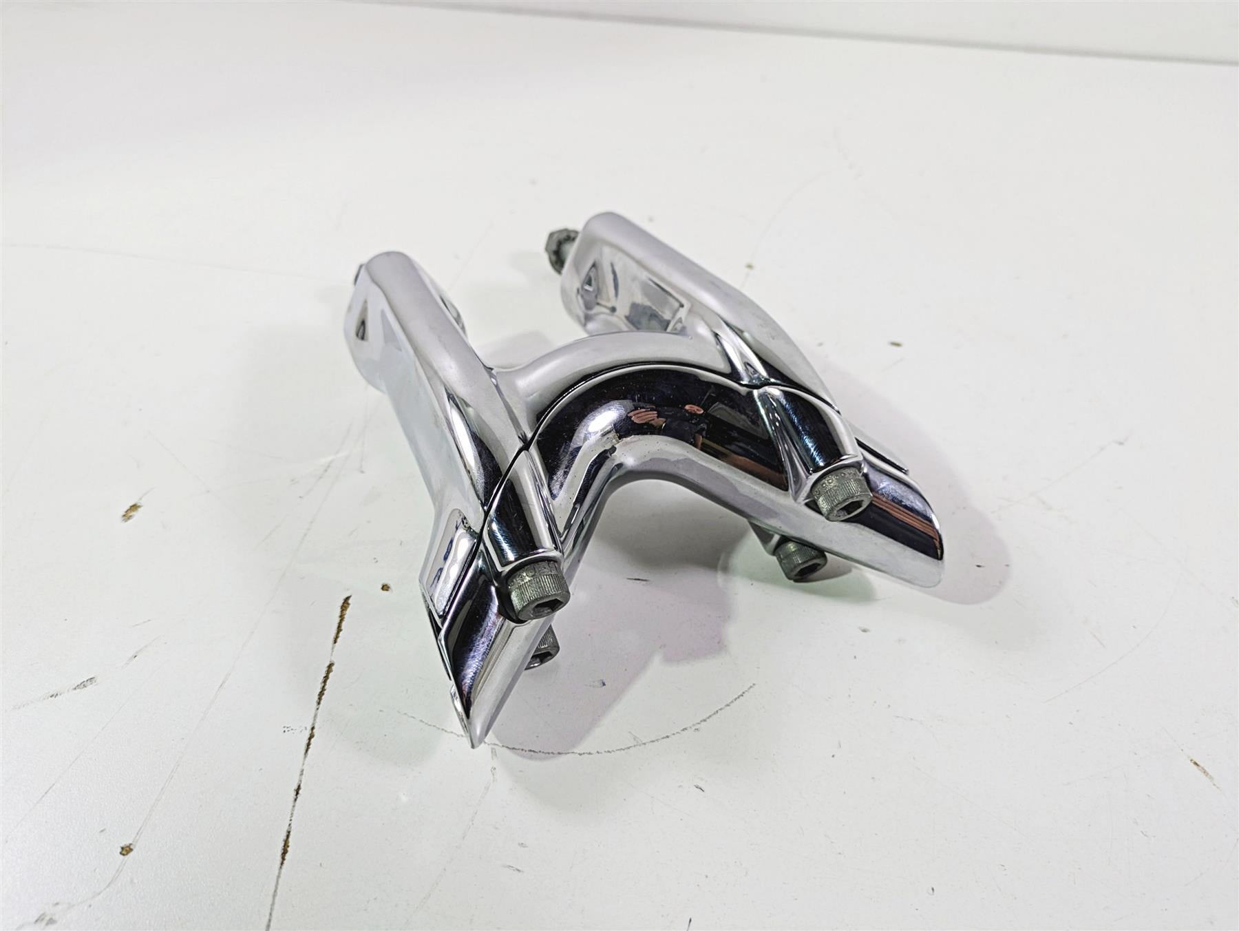 2009 Harley FXCWC Softail Rocker Handlebar Riser Mount - Read 56407-08 {{ shop.shopifyCountryName }} - Mototech271