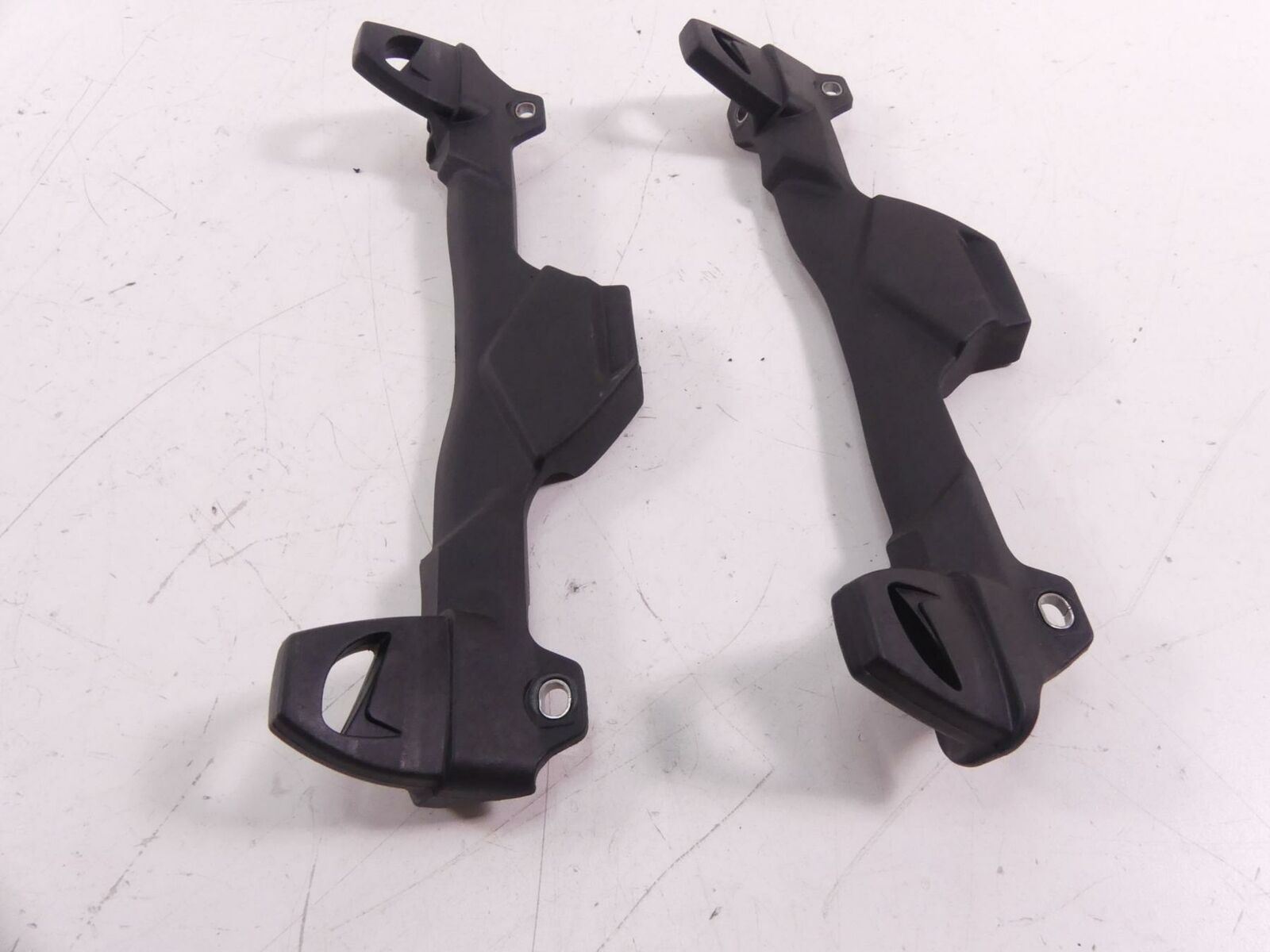 2008 BMW R1200RT K26 Saddlebag Holder Mount Carrier Set 46547699903 46547699904 {{ shop.shopifyCountryName }} - Mototech271