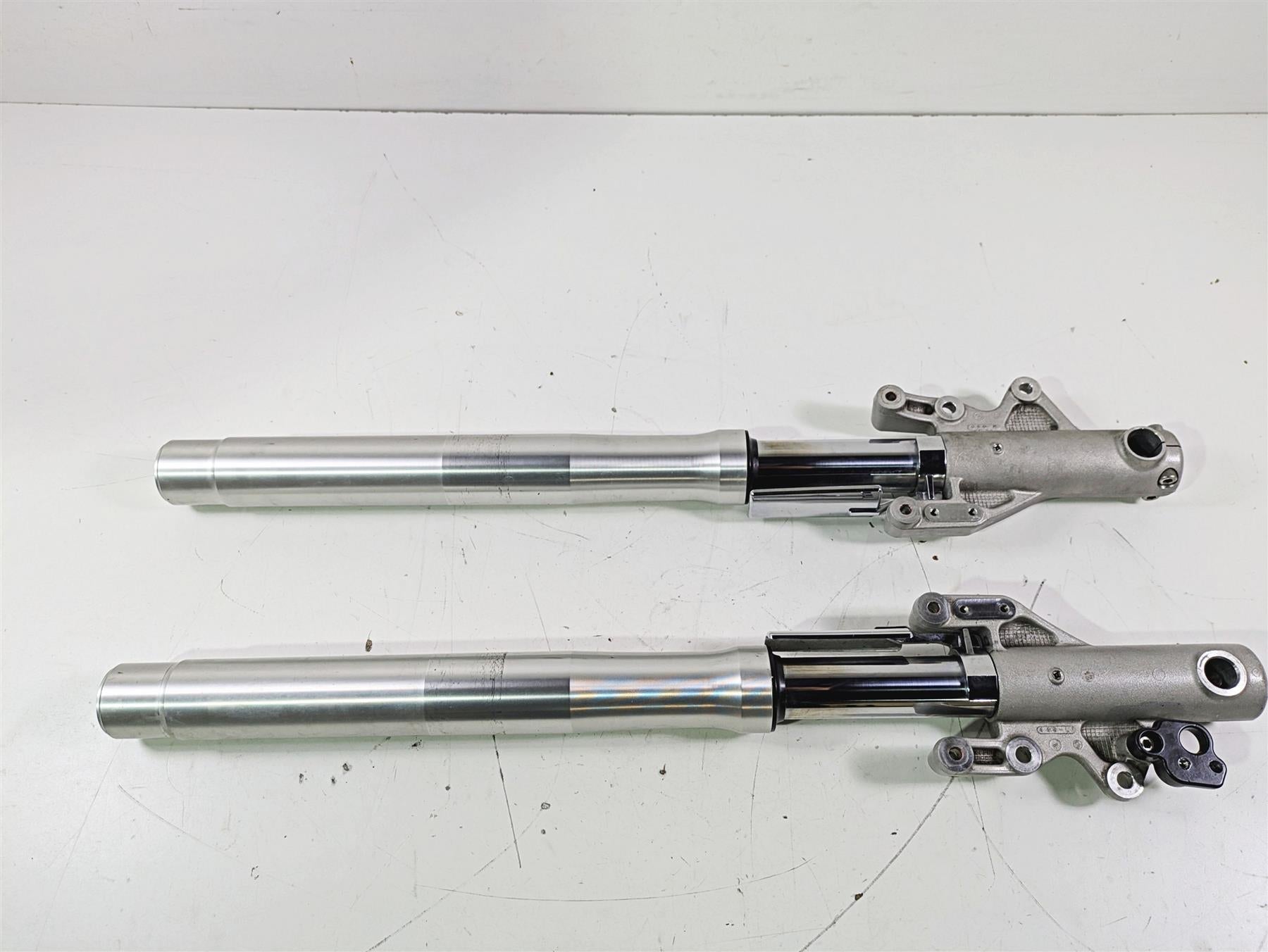 2012 Victory Cross Country Straight Front Fork Leg Set - Read 823818 823819 {{ shop.shopifyCountryName }} - Mototech271