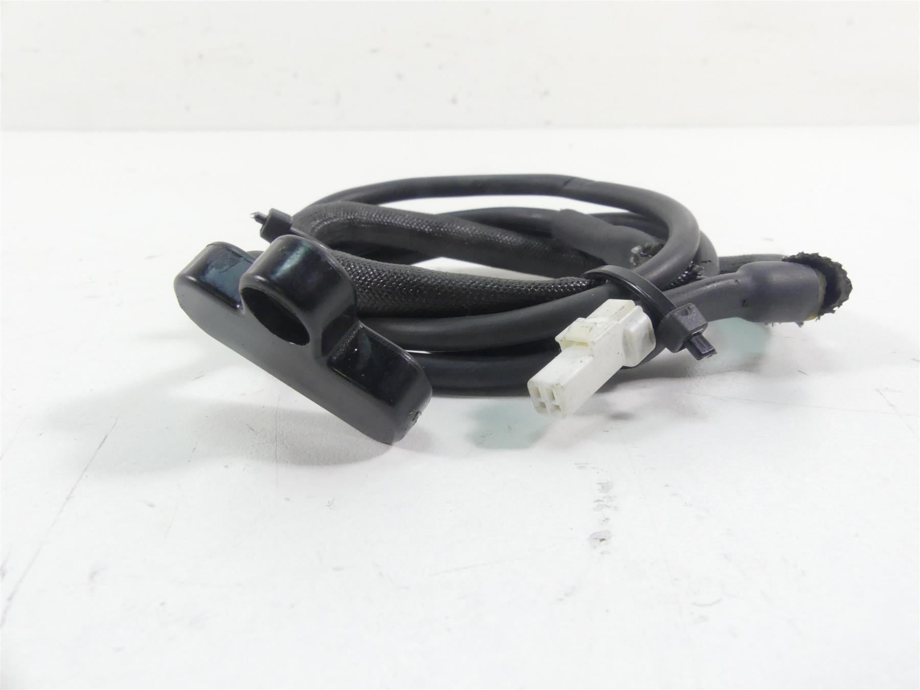 2018 Mv Agusta Brutale 800 RR Front Abs Brake Wheel Speed Sensor 8000B7768 {{ shop.shopifyCountryName }} - Mototech271