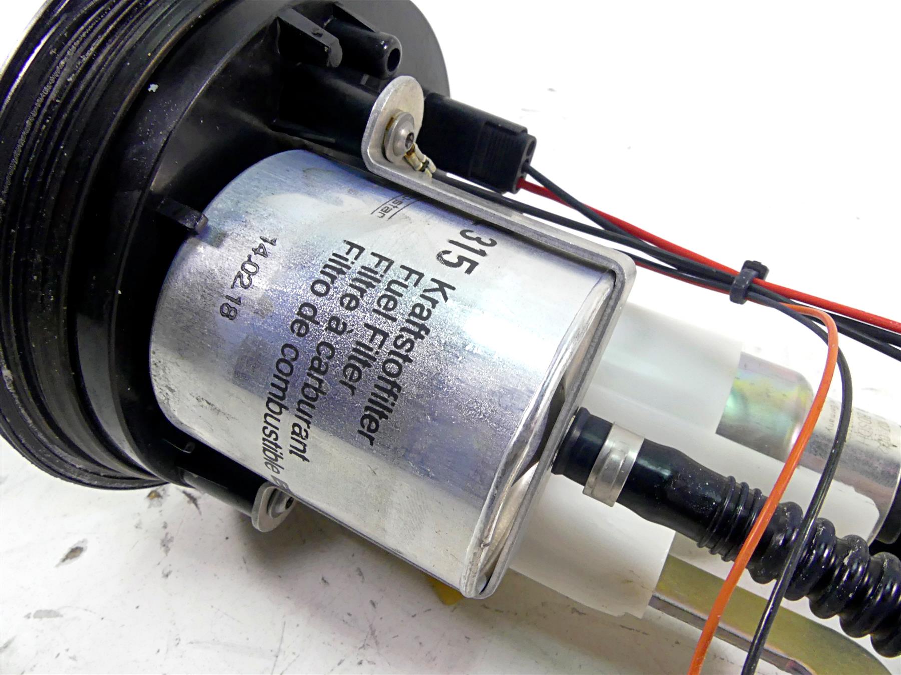 2018 BMW S1000RR K46 Fuel Gas Petrol Pump & Sending Unit 16148563523 16149444766 {{ shop.shopifyCountryName }} - Mototech271