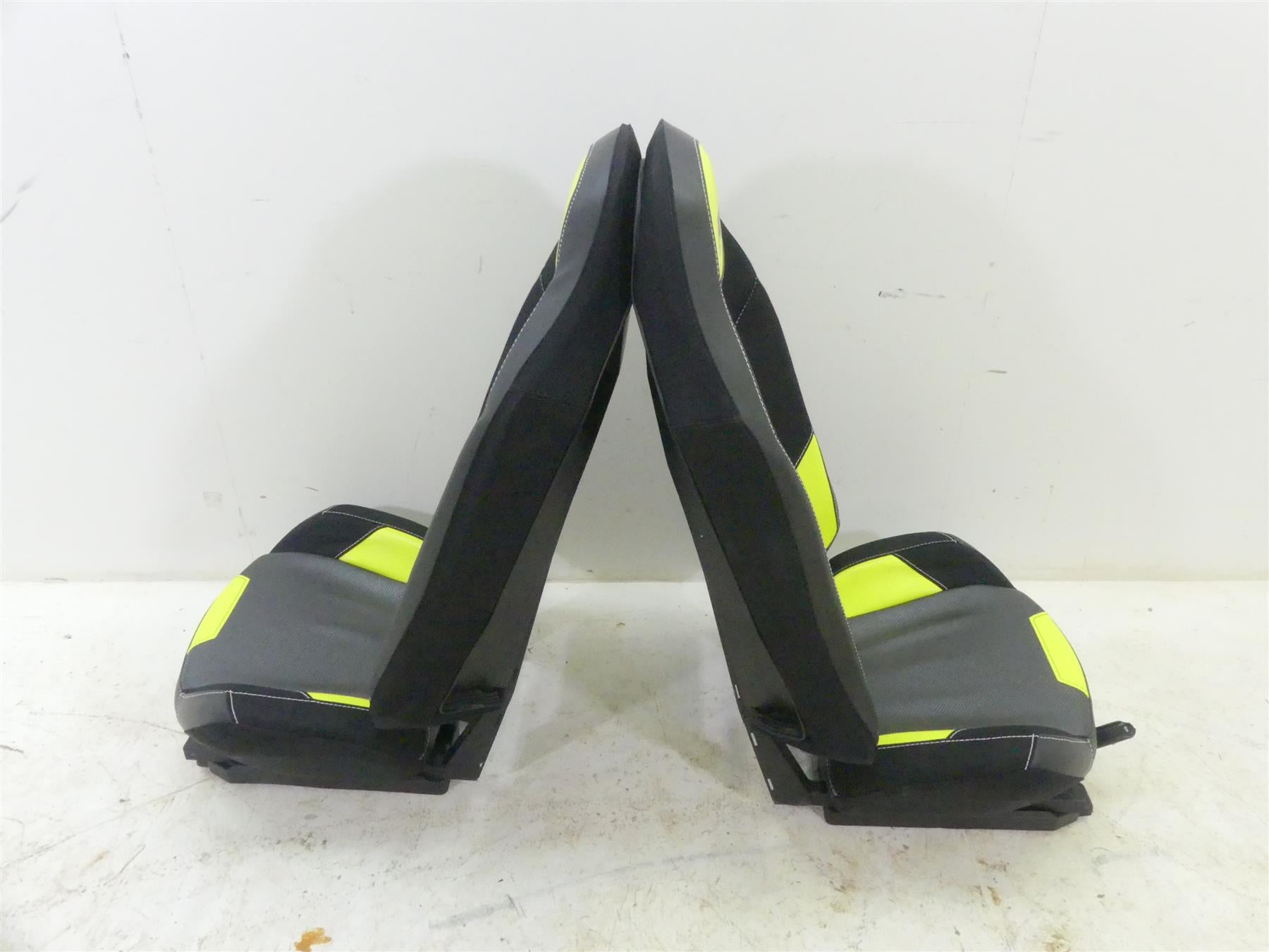 2021 Polaris RZR1000 XP EPS Left Right Yellow Driver Passenger Seat Set 1021289 {{ shop.shopifyCountryName }} - Mototech271