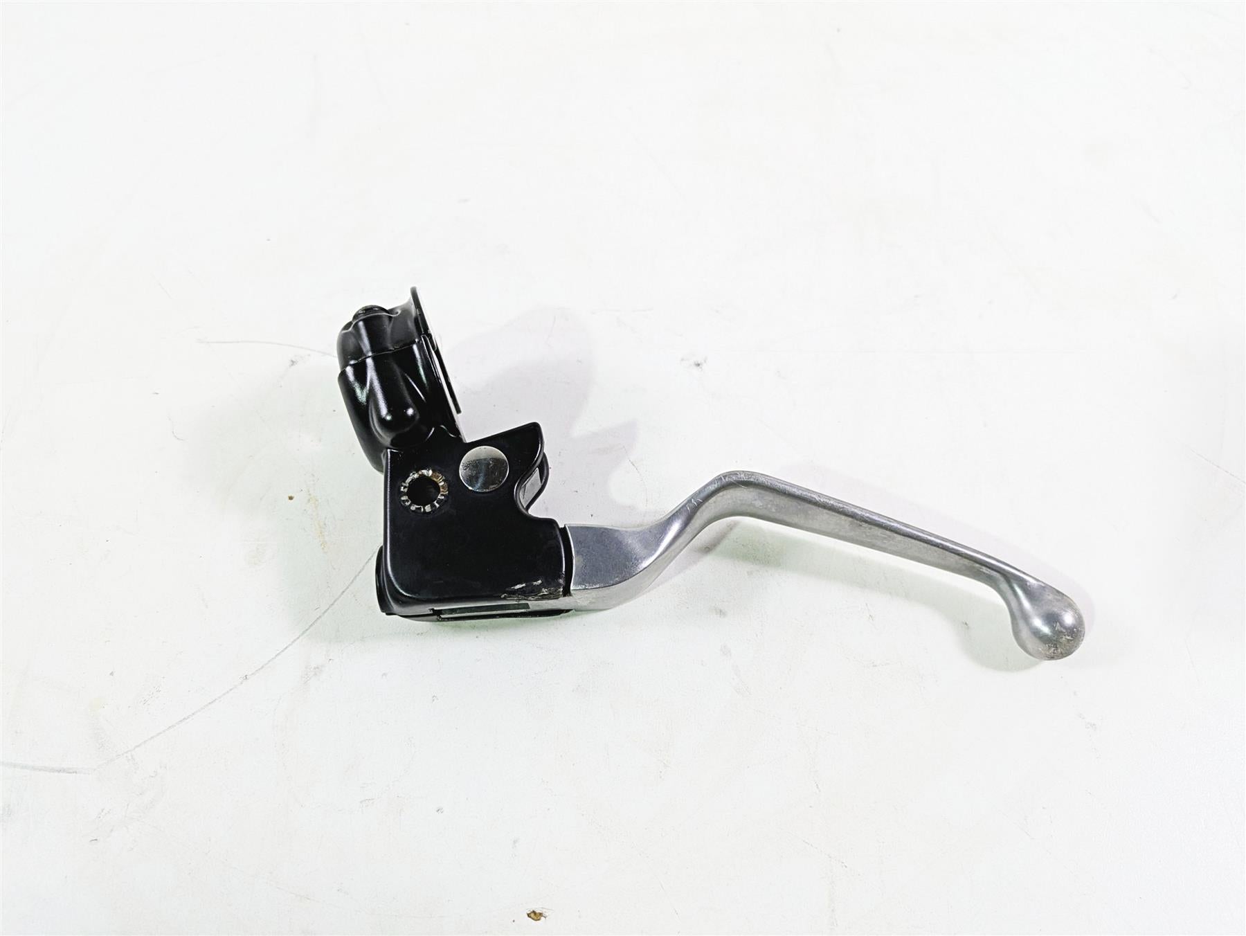 2016 Harley FXDL Dyna Low Rider Clutch Perch & Lever 38608-96 {{ shop.shopifyCountryName }} - Mototech271