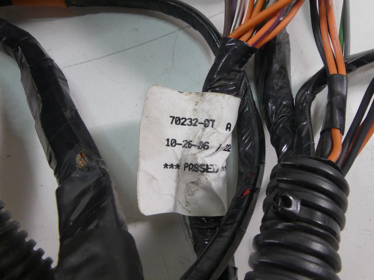 2007 Harley Touring FLHTCU SE CVO Electra Glide Front Fairing Wiring 70232-07 {{ shop.shopifyCountryName }} - Mototech271