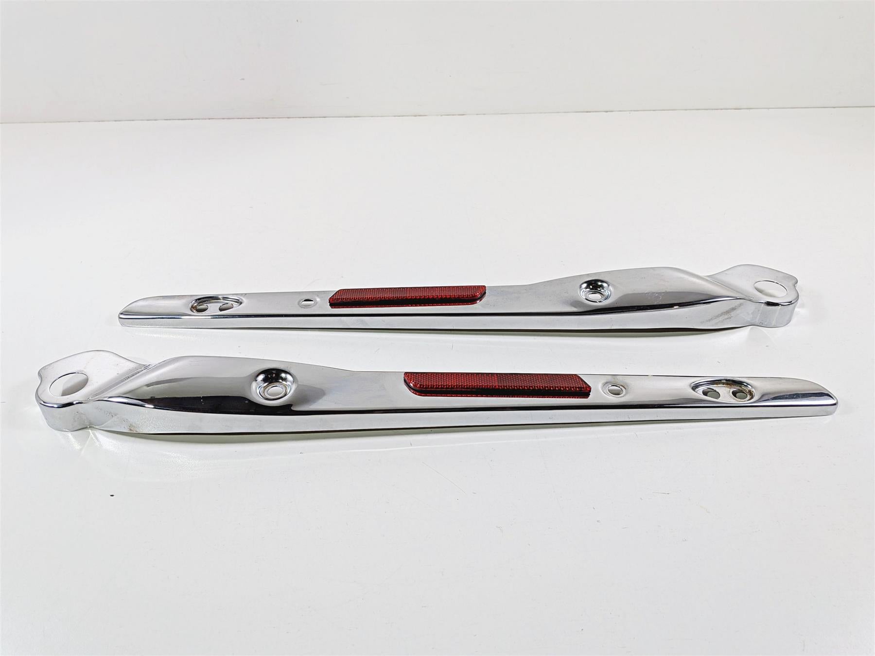 2011 Harley FXDF Dyna Fat Bob Rear Fender Chrome Struts Braces 59410-08 59281-08 {{ shop.shopifyCountryName }} - Mototech271