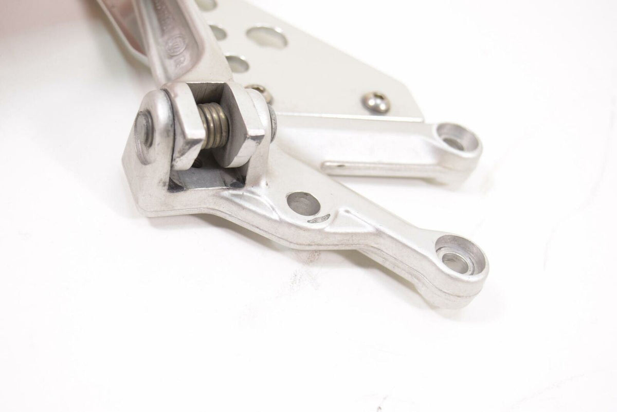2008 Aprilia RSV2 RSV1000 R Front Right Rider Footpeg Set AP8154070 {{ shop.shopifyCountryName }} - Mototech271