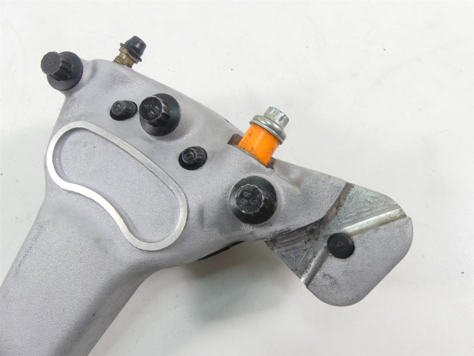 2004 Harley FLHTC SE CVO Electra Glide Rear Brake Caliper 44681-05 {{ shop.shopifyCountryName }} - Mototech271