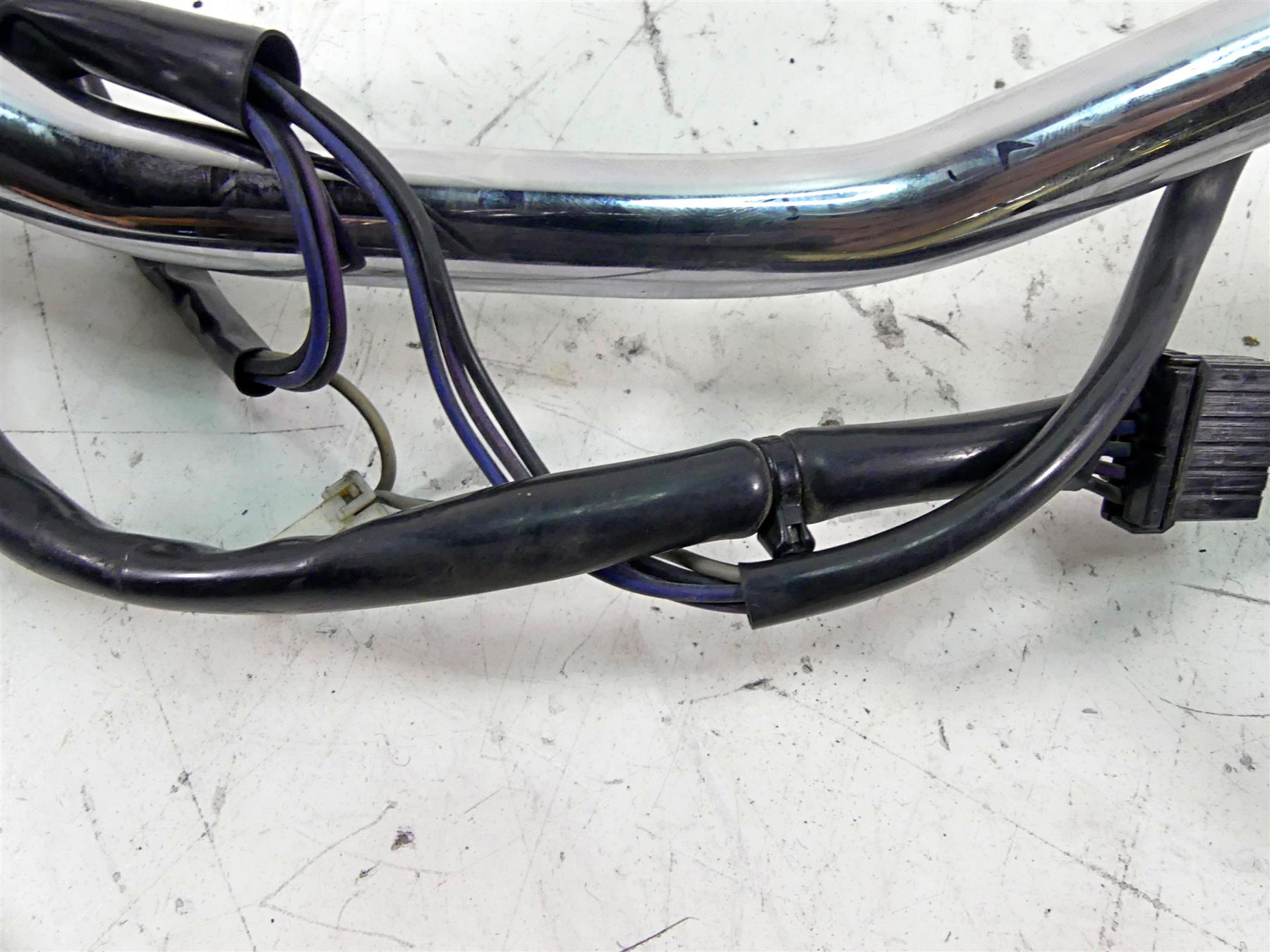 2002 Harley Touring FLHTC Electra Glide Front Spot Light Blinker Set 68712-94A {{ shop.shopifyCountryName }} - Mototech271