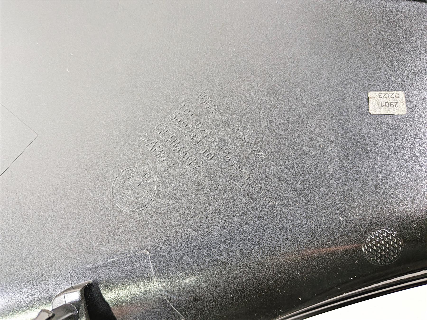2023 BMW R1250RT RTP K52 Right Emblem Side Cover Fairings Set 540J 46638566228 {{ shop.shopifyCountryName }} - Mototech271
