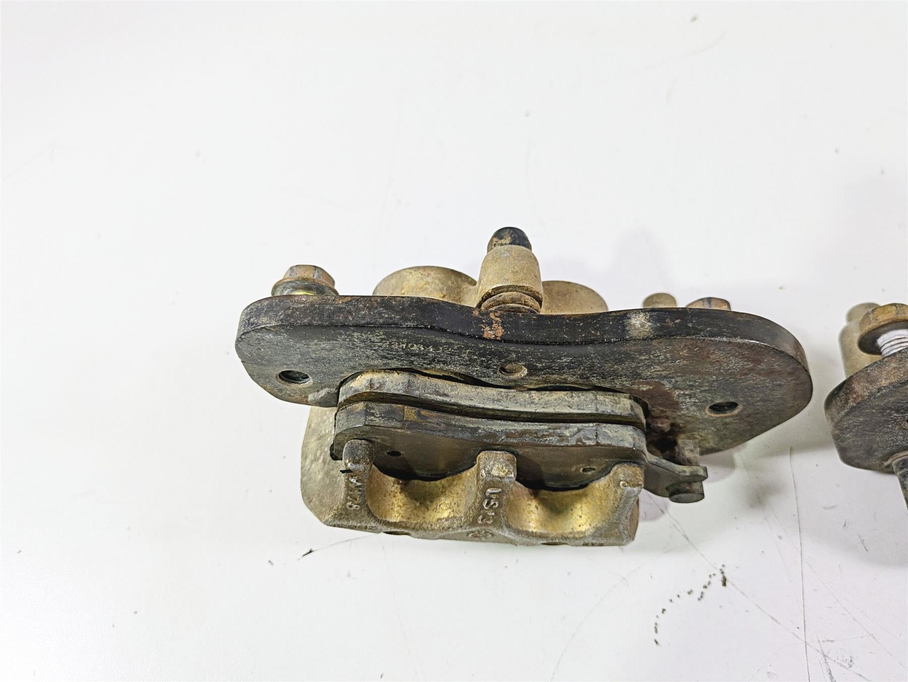 2022 Can-Am Defender XMR HD10 Front Brake Caliper Set 705601887 705601888 {{ shop.shopifyCountryName }} - Mototech271