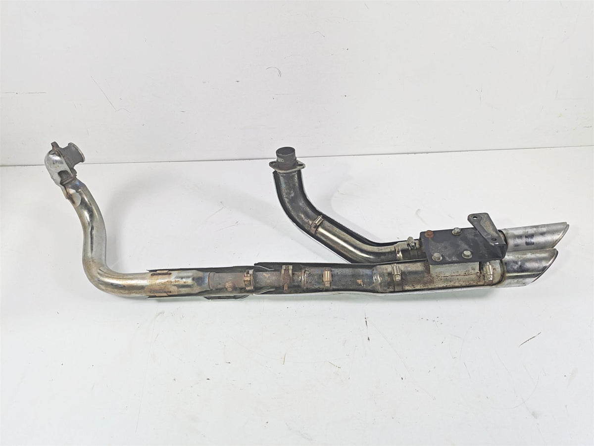2006 Yamaha XVS650 V-Star Classic Vance Hines Shortshots Staggered Exhaust 18519 {{ shop.shopifyCountryName }} - Mototech271