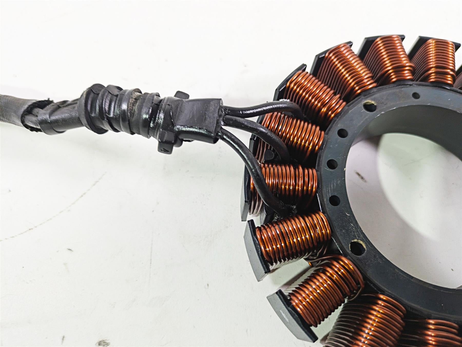 2008 Harley Touring FLHTP Electra Glide Ignition Alternator Stator 50A 29987-06D {{ shop.shopifyCountryName }} - Mototech271