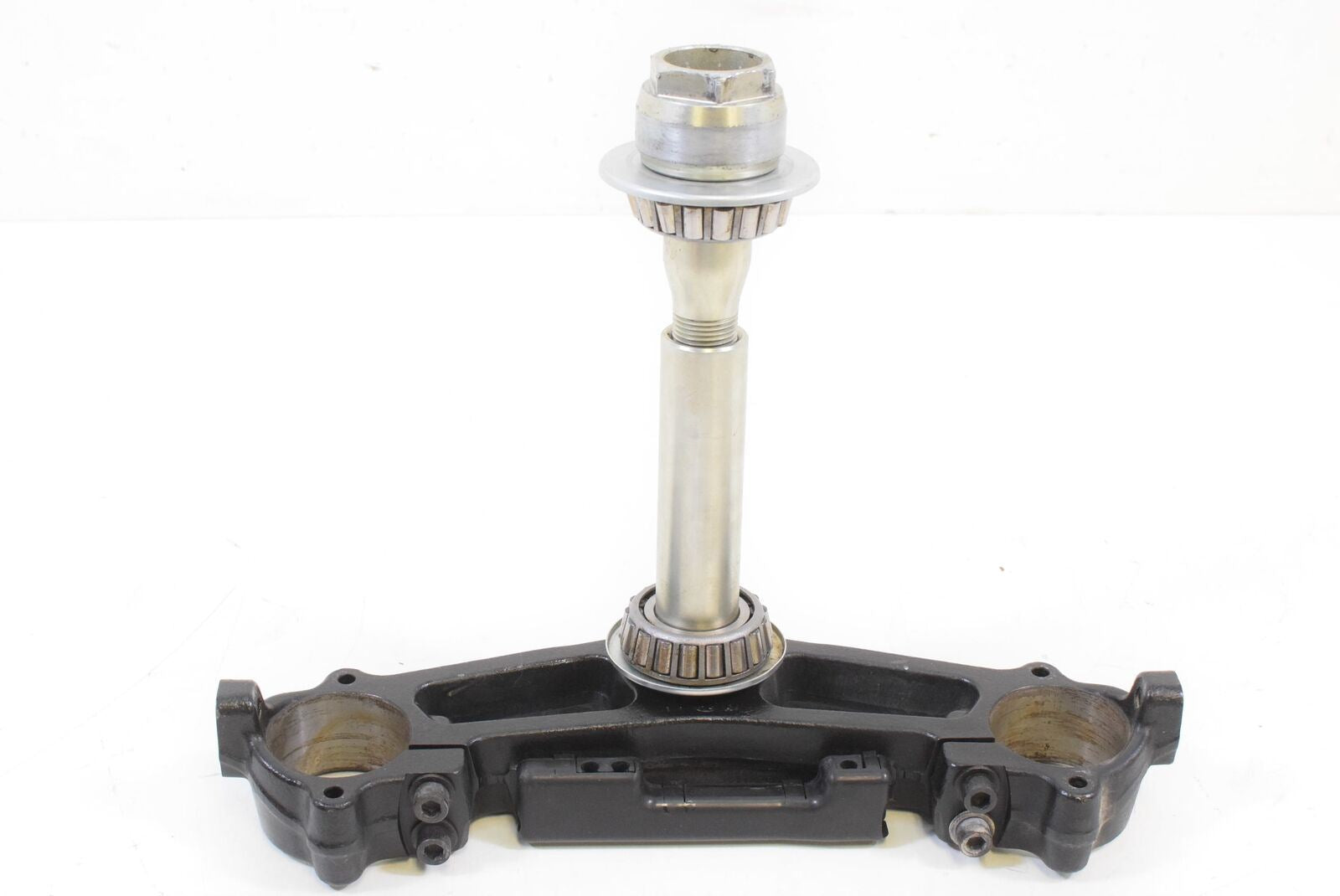 2016 Harley Touring FLHTCU Electra Glide Lower Triple Tree   45900091A | Mototech271