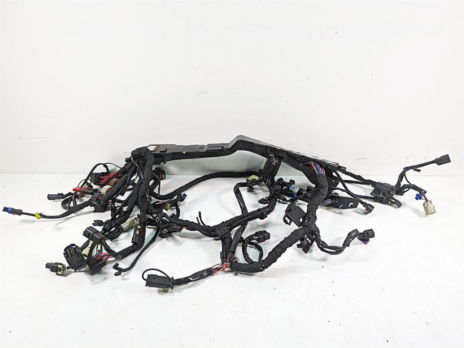 2018 Harley Touring FLHXSE CVO Street Glide Wiring Harness Loom -Read 69201727 {{ shop.shopifyCountryName }} - Mototech271