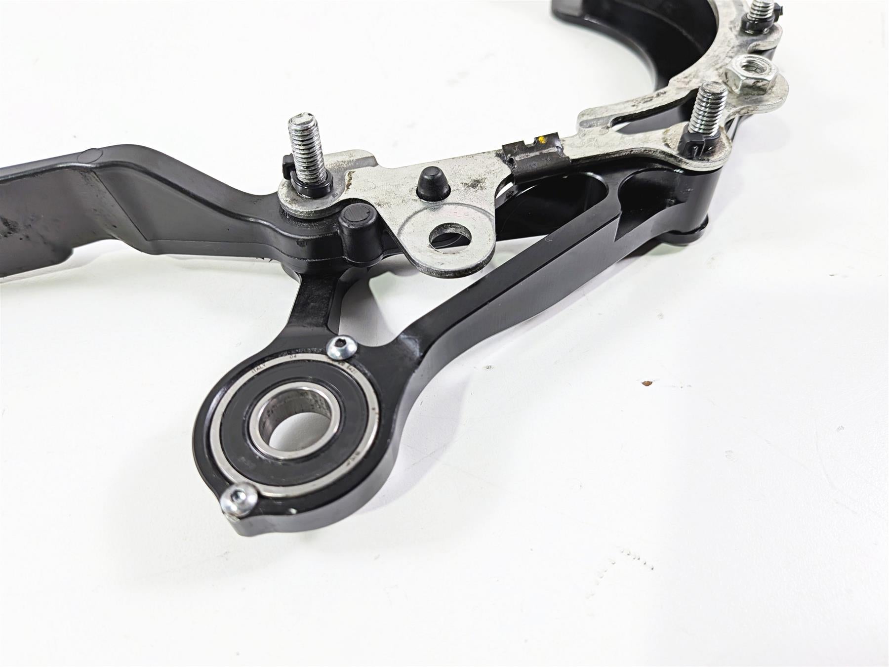 2018 Aprilia RSV4 RR CBE Factory Front Sprocket Cover Guard SCPAP001B04 {{ shop.shopifyCountryName }} - Mototech271